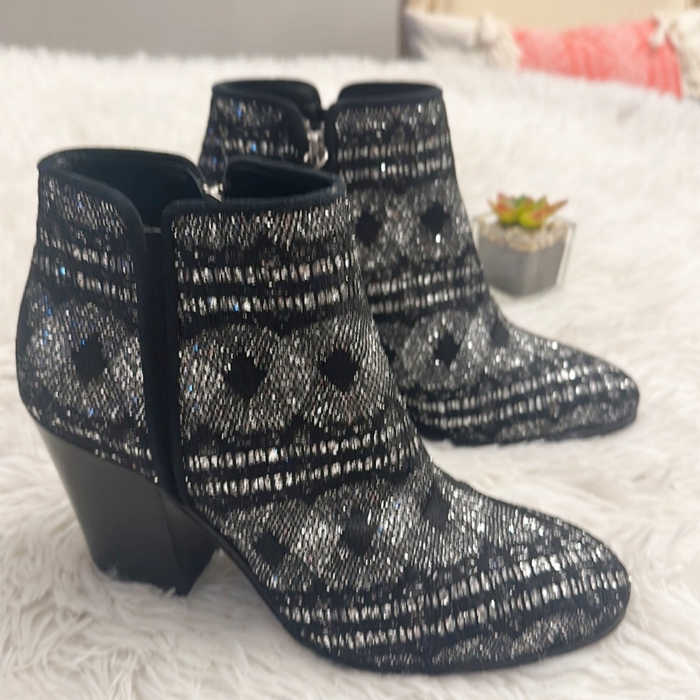 Guiseppe Zanotti Black Lace Silver Rhinestone heel ankle booties women size 6.5
